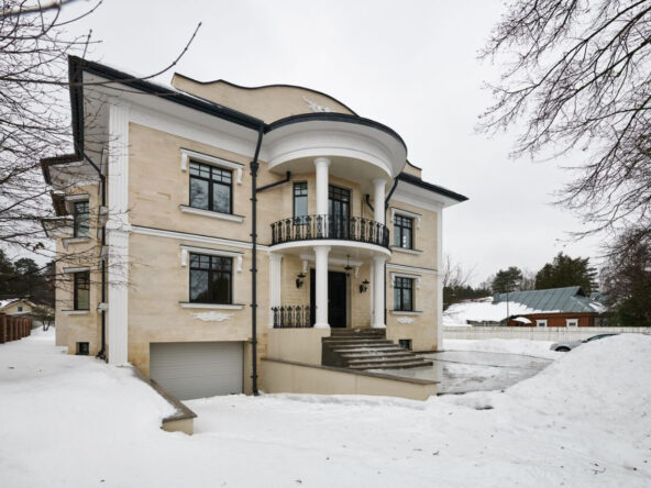 Moscow Russia Houses for Sale & Dacha