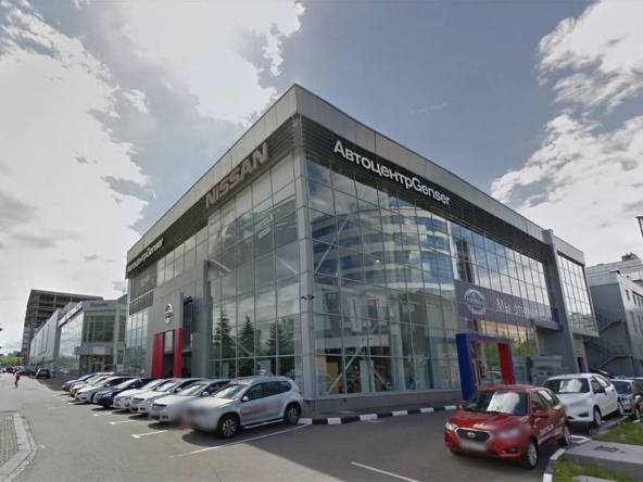 Car showroom in Moscow with excellent repairs and a spacious service area