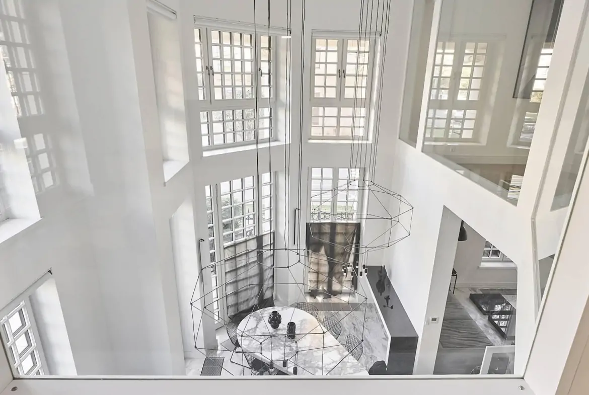 Apartment 530 Knightsbridge Private Park