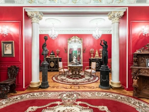 Count Sheremetev’s House on Romanov Lane